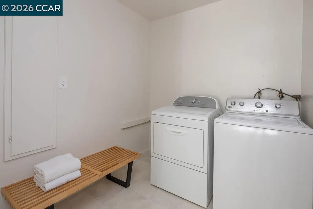 3907 Happy Valley Road Lafayette CA 94549