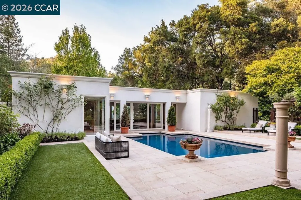3907 Happy Valley Road Lafayette CA 94549