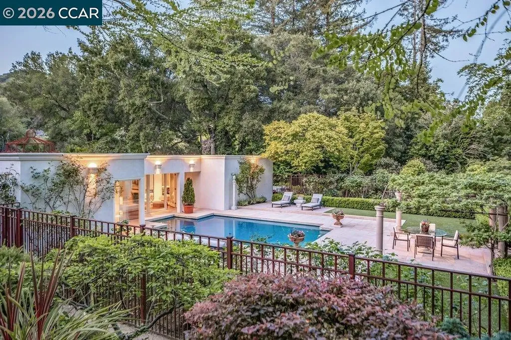 3907 Happy Valley Road Lafayette CA 94549