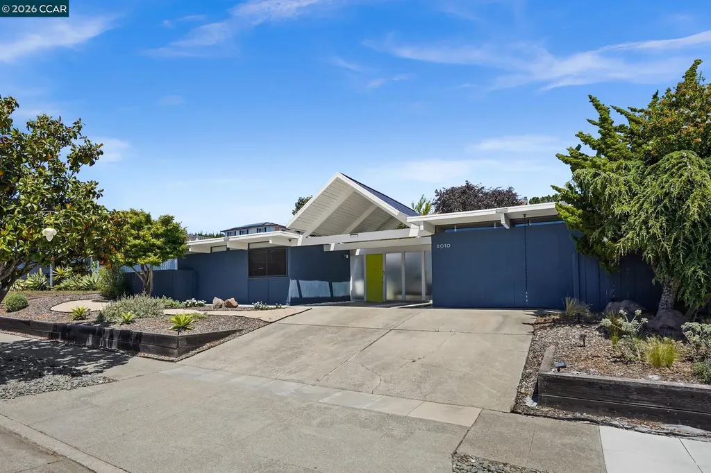8010 Shay Drive Oakland CA 94605