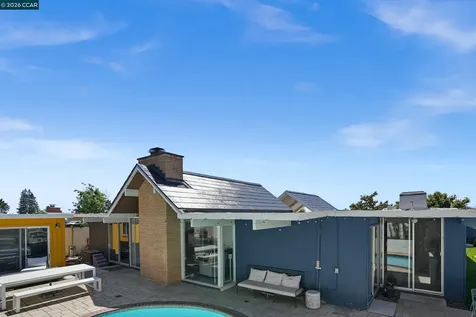 8010 Shay Drive Oakland CA 94605