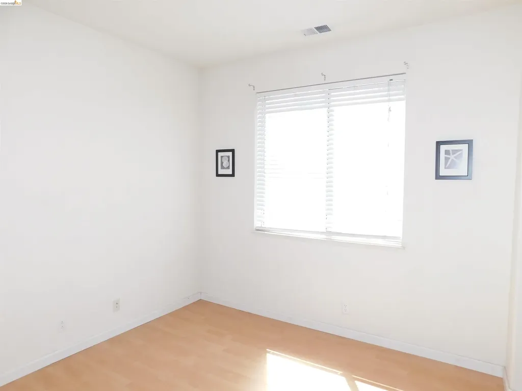 15678 Atlantus Avenue San Leandro CA 94579
