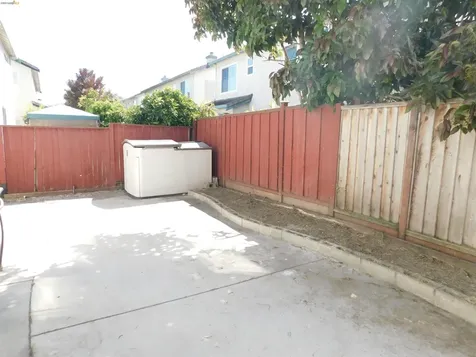 15678 Atlantus Avenue San Leandro CA 94579