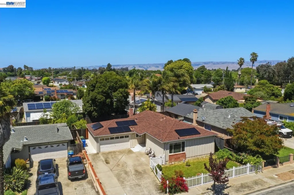 35760 Haley Street Newark CA 94560