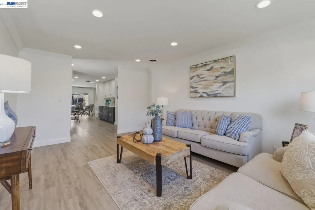 35760 Haley Street Newark CA 94560