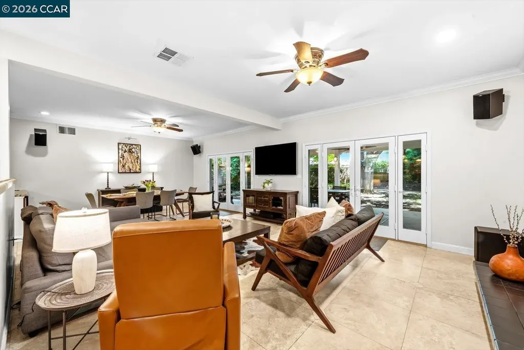1642 Carriage Drive Walnut Creek CA 94598
