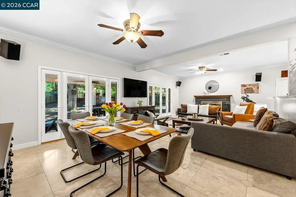 1642 Carriage Drive Walnut Creek CA 94598