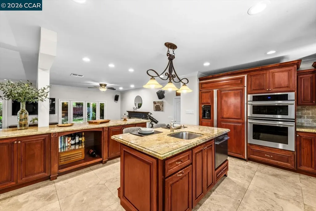 1642 Carriage Drive Walnut Creek CA 94598