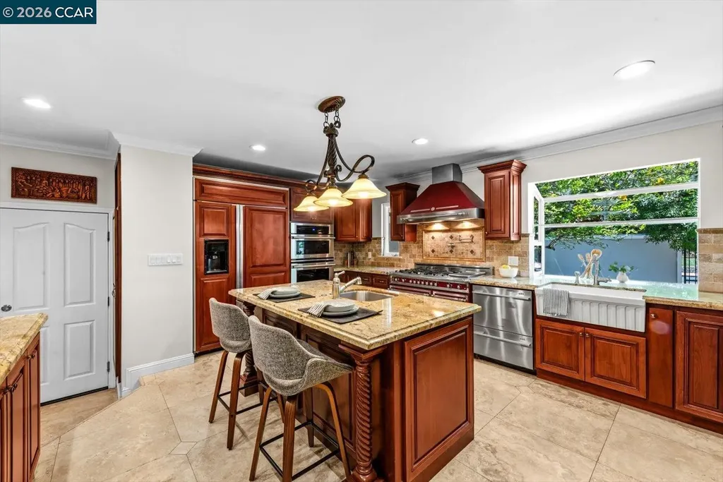 1642 Carriage Drive Walnut Creek CA 94598