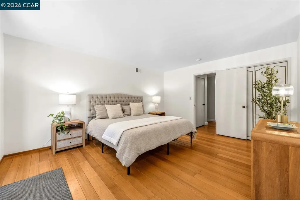 1642 Carriage Drive Walnut Creek CA 94598