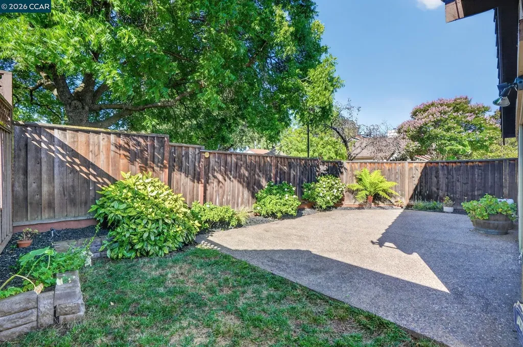 5390 Concerto Circle Concord CA 94521