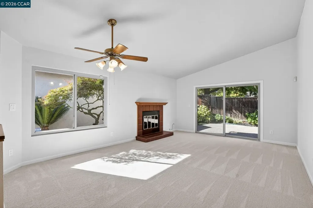 5390 Concerto Circle Concord CA 94521