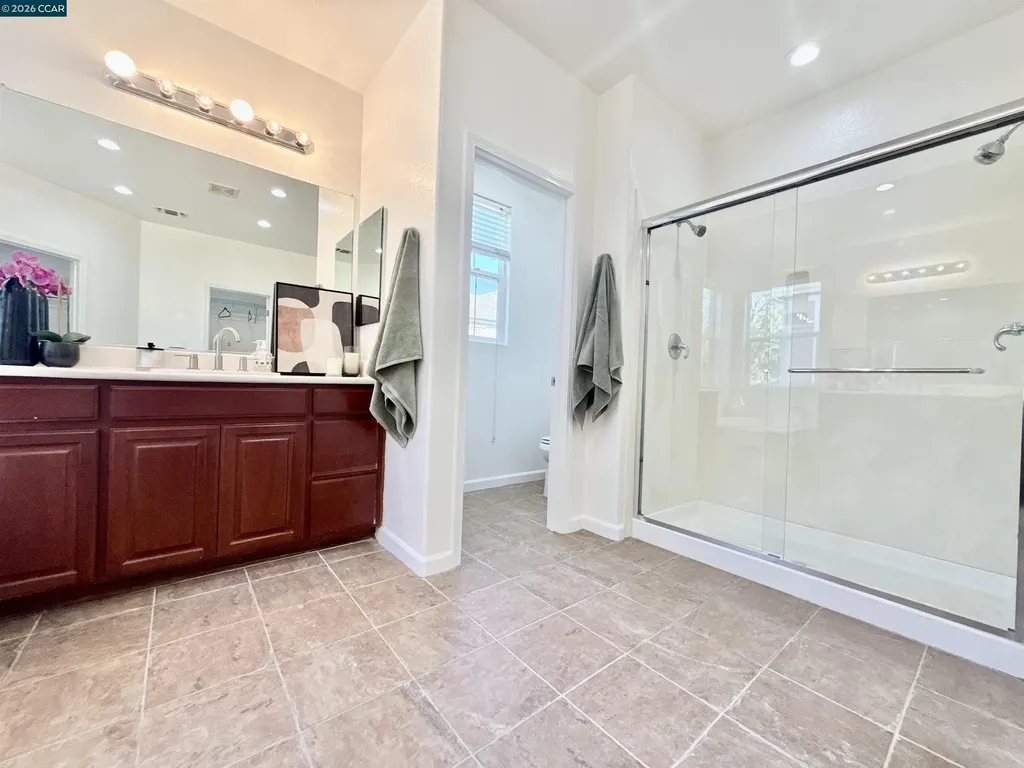 7240 Willow Creek Circle Vallejo CA 94591