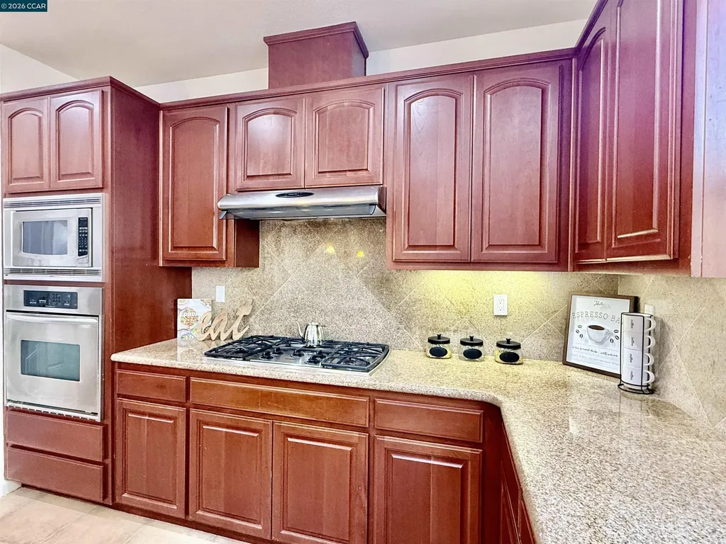 7240 Willow Creek Circle Vallejo CA 94591
