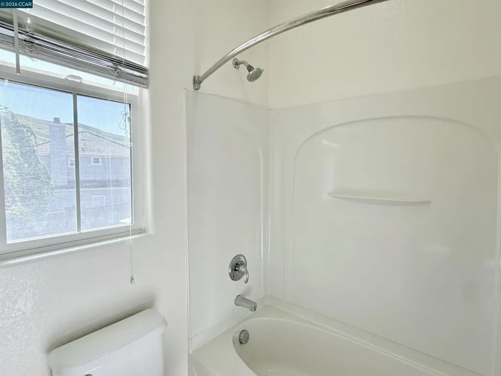 7240 Willow Creek Circle Vallejo CA 94591