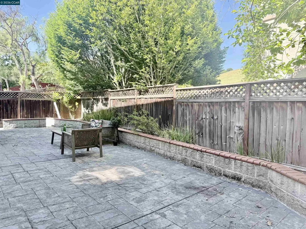 7240 Willow Creek Circle Vallejo CA 94591