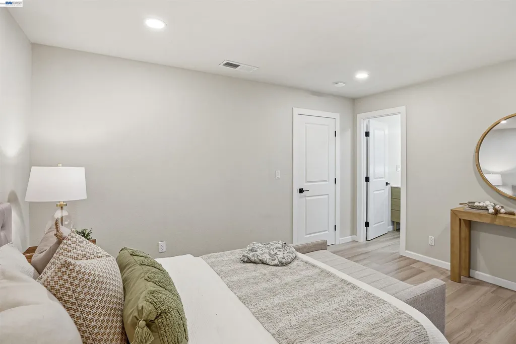 112 Martin Avenue Livermore CA 94551