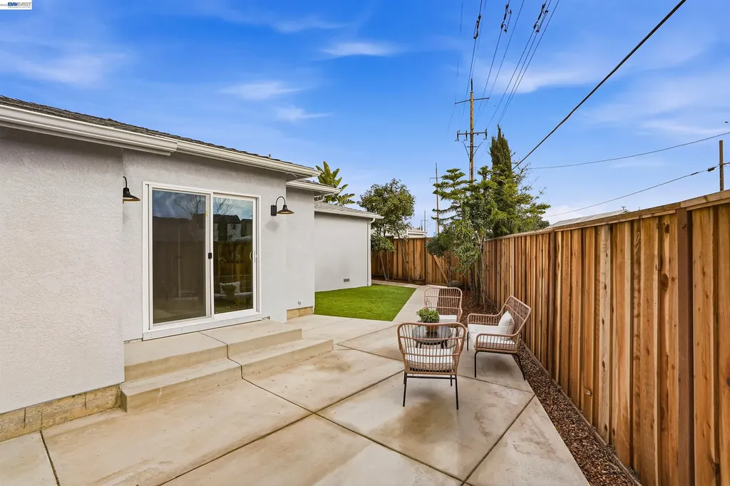 112 Martin Avenue Livermore CA 94551