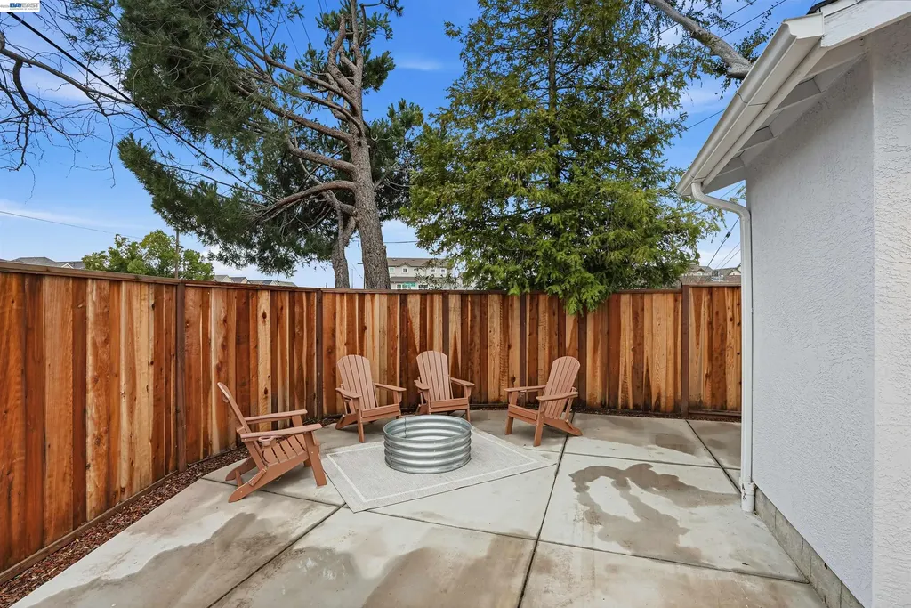 112 Martin Avenue Livermore CA 94551