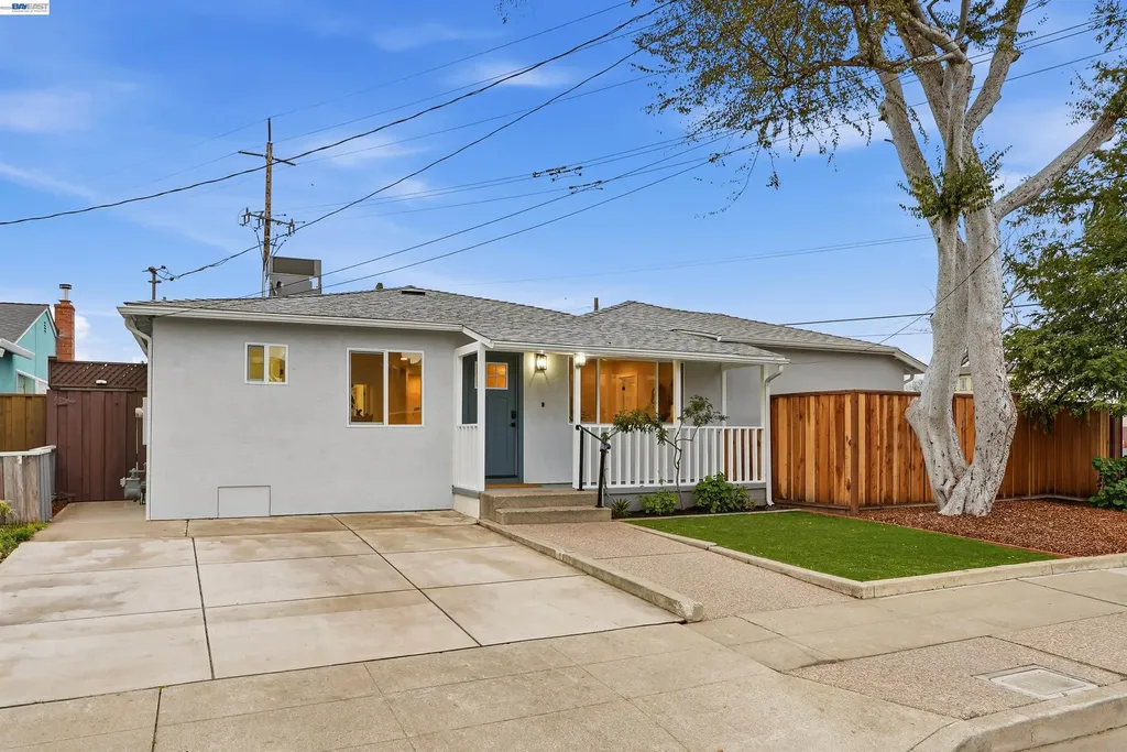 112 Martin Avenue Livermore CA 94551