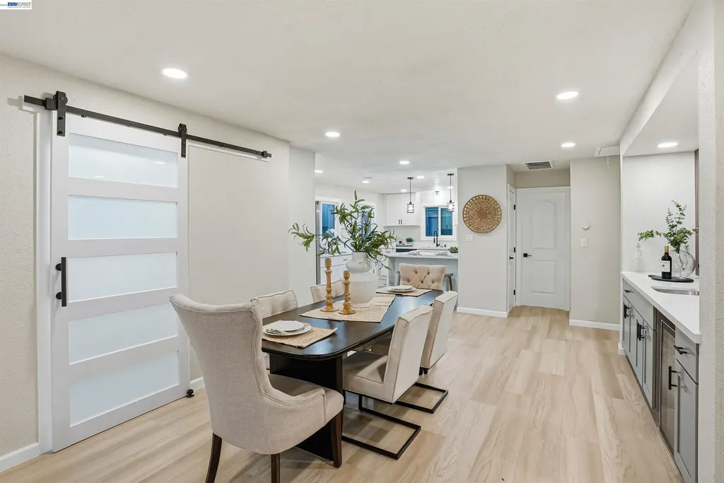 112 Martin Avenue Livermore CA 94551