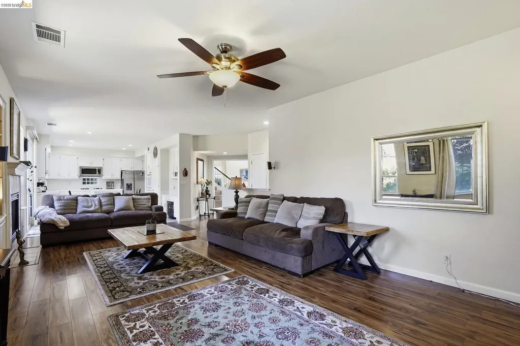 1315 Oakcrest Way Antioch CA 94509