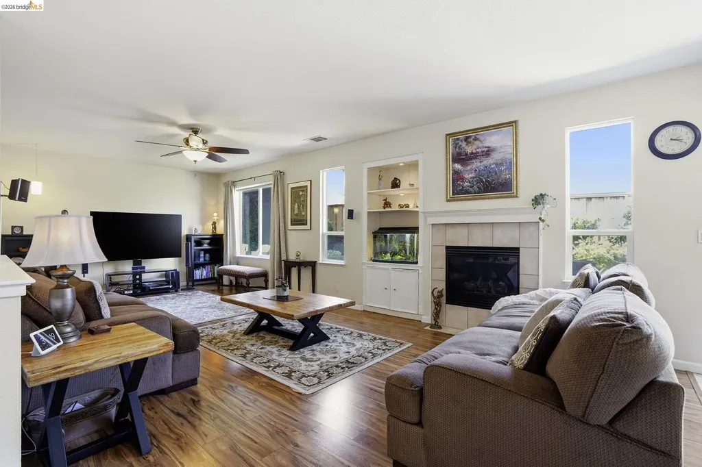 1315 Oakcrest Way Antioch CA 94509