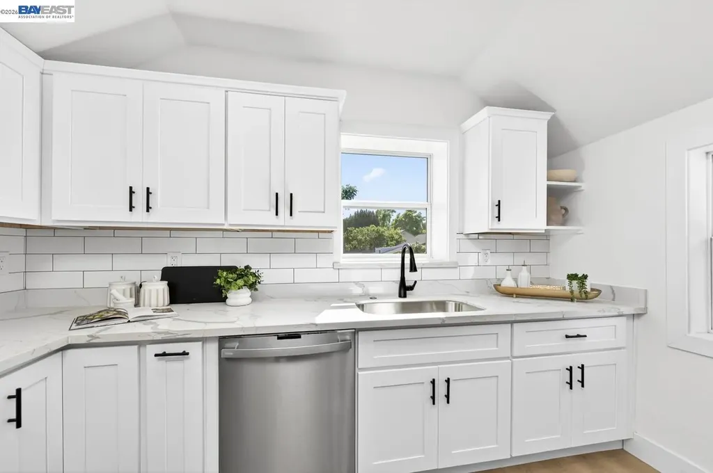 1038 Division Street Pleasanton CA 94566