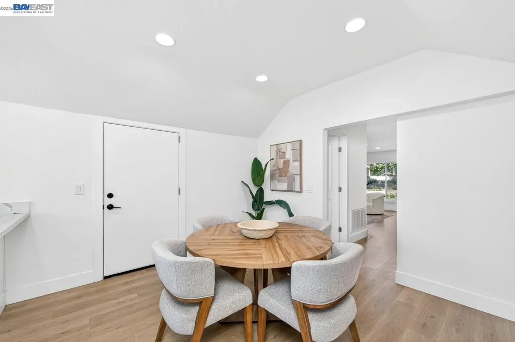 1038 Division Street Pleasanton CA 94566
