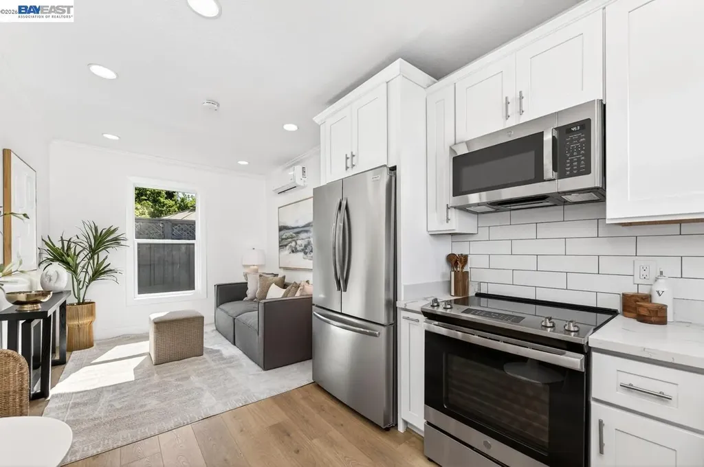 1038 Division Street Pleasanton CA 94566