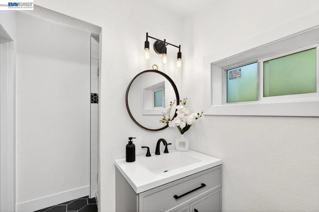 1038 Division Street Pleasanton CA 94566