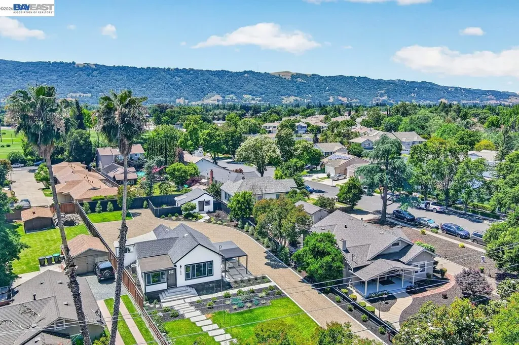 1038 Division Street Pleasanton CA 94566