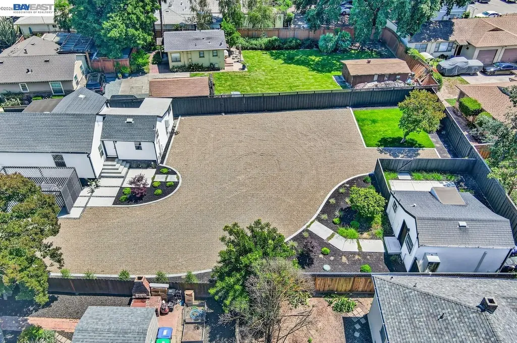 1038 Division Street Pleasanton CA 94566