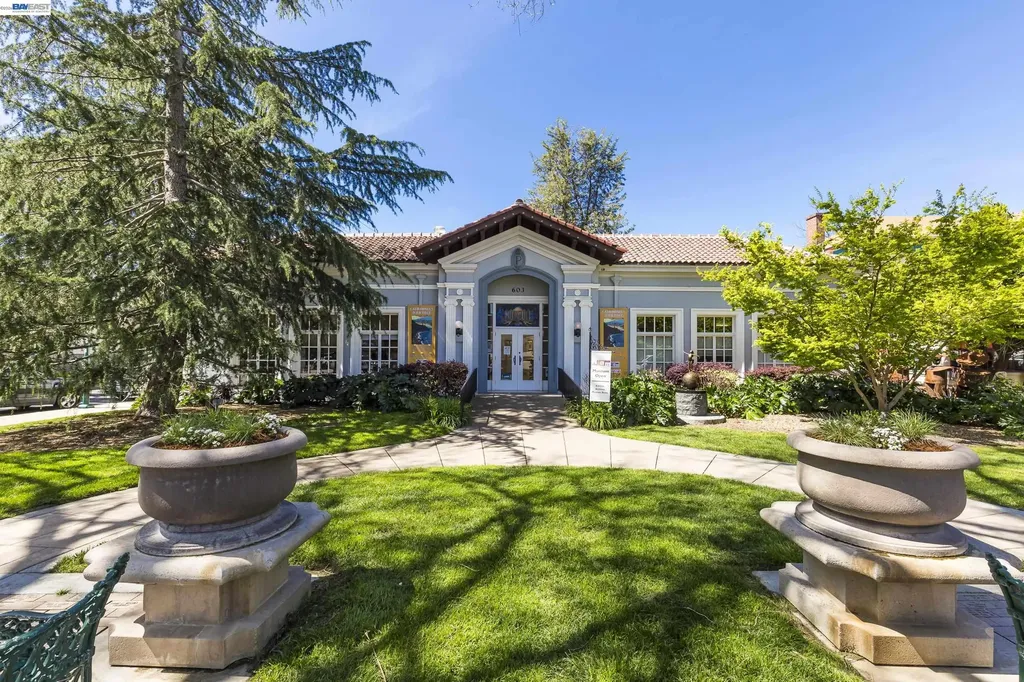 1038 Division Street Pleasanton CA 94566