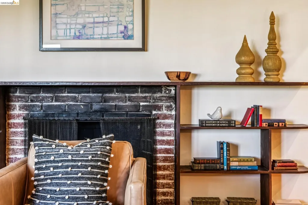 335 Vermont Avenue Berkeley CA 94707