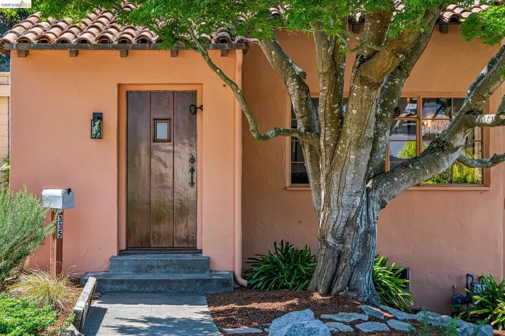 335 Vermont Avenue Berkeley CA 94707