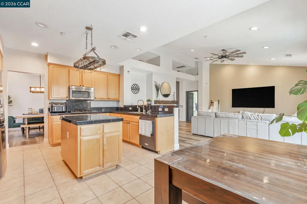 1108 Windhaven Brentwood CA 94513