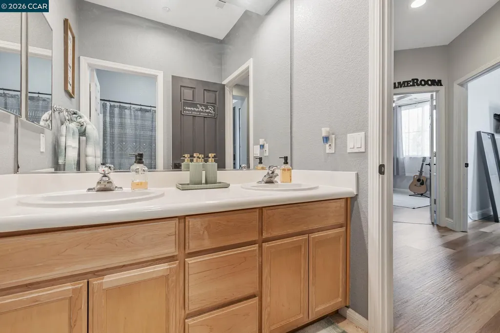 1108 Windhaven Brentwood CA 94513