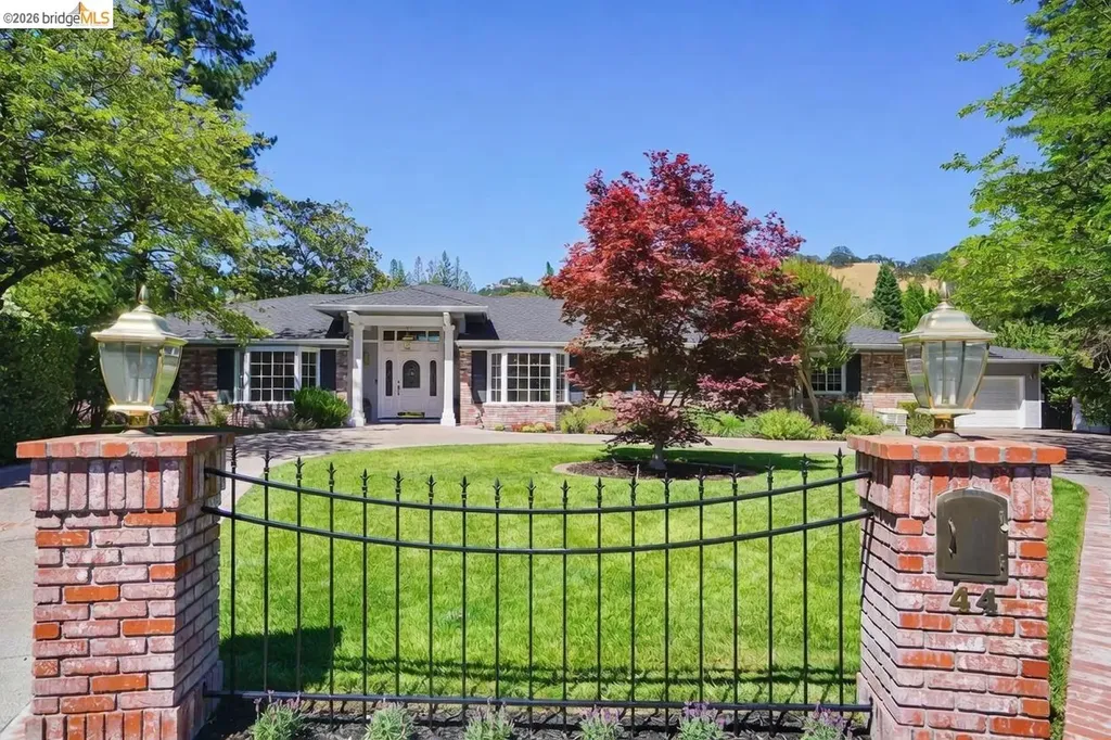44 Squire Court Alamo CA 94507