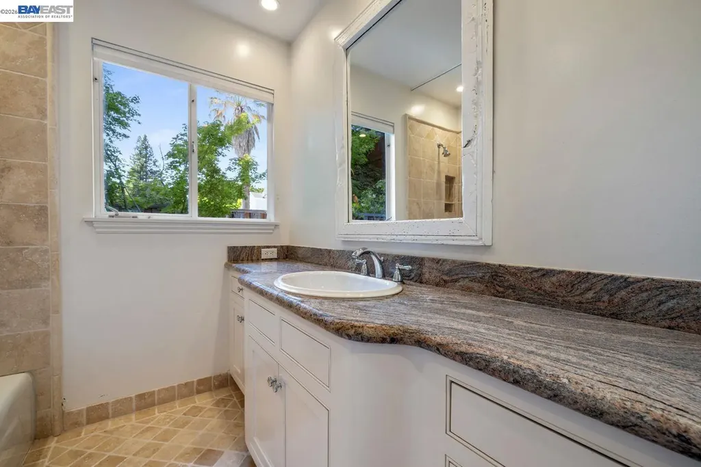 3207 Nogales Lafayette CA 94549