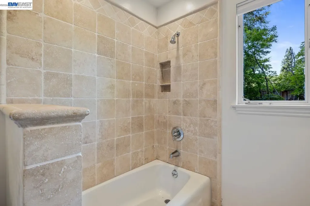 3207 Nogales Lafayette CA 94549