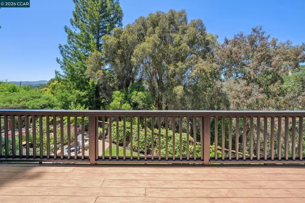 1119 Oak Hill Road Lafayette CA 94549