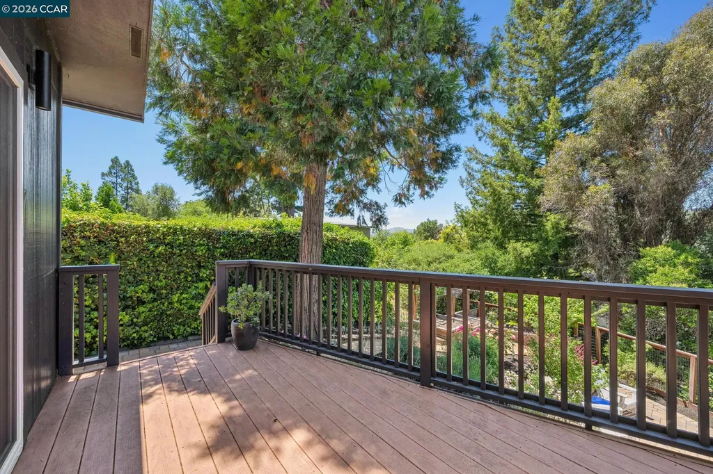 1119 Oak Hill Road Lafayette CA 94549
