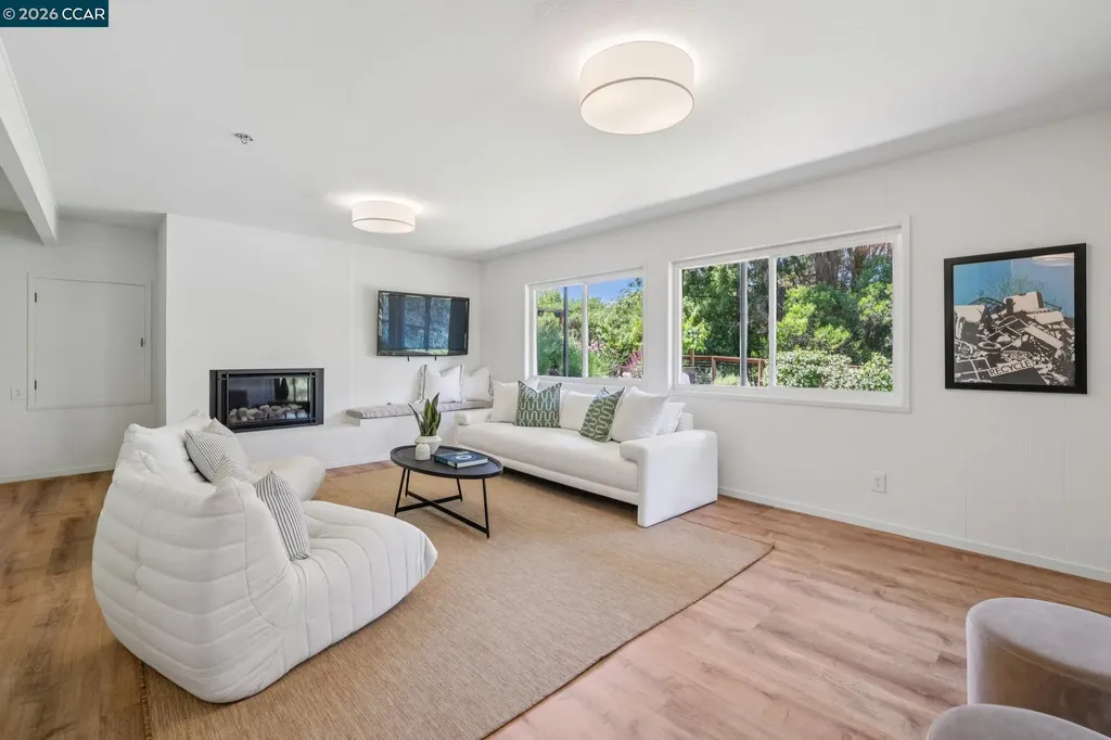 1119 Oak Hill Road Lafayette CA 94549