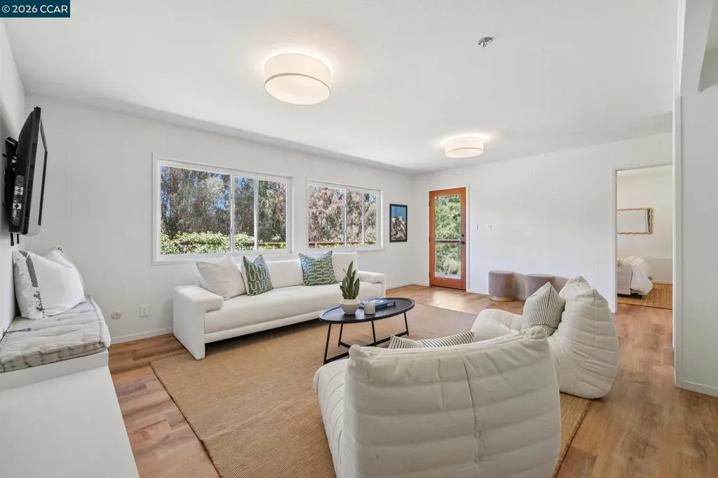 1119 Oak Hill Road Lafayette CA 94549