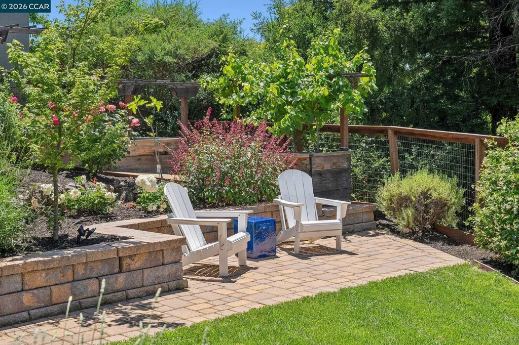 1119 Oak Hill Road Lafayette CA 94549