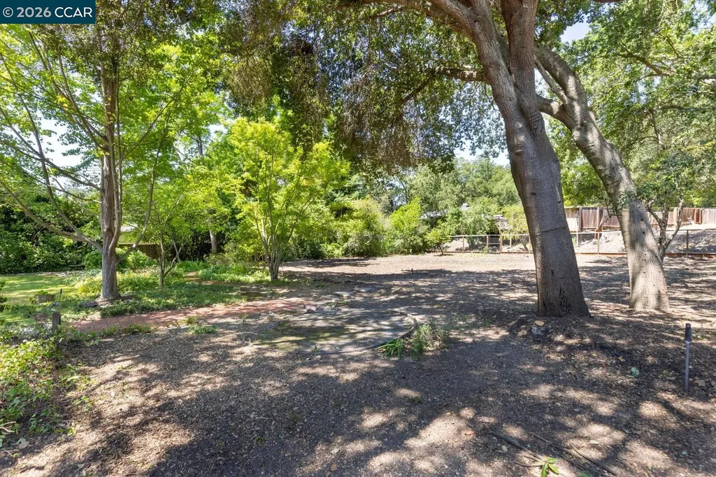 1125 Glen Road Lafayette CA 94549