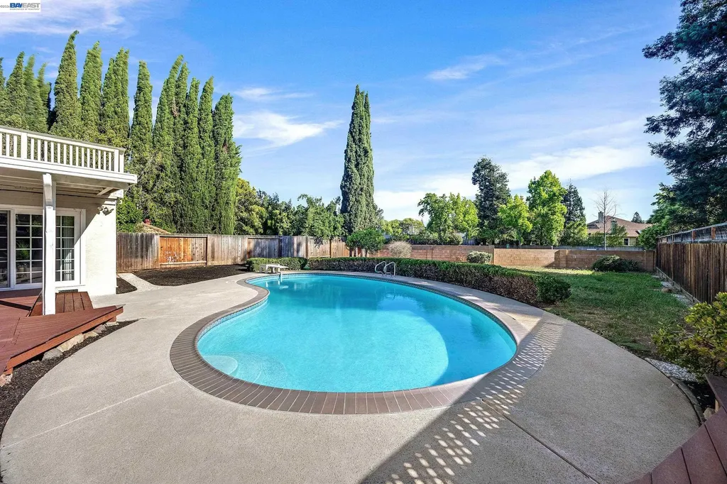 719 Via Del Sol Livermore CA 94550
