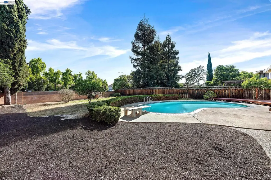 719 Via Del Sol Livermore CA 94550