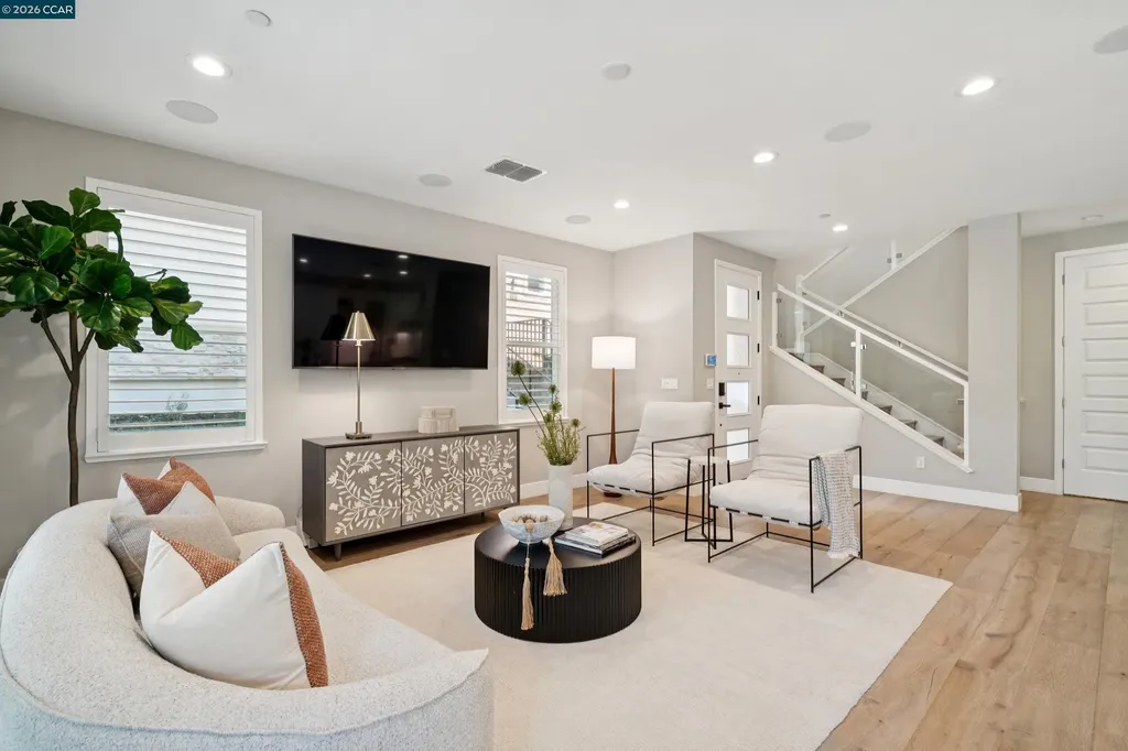 1247 Walker Avenue Walnut Creek CA 94596